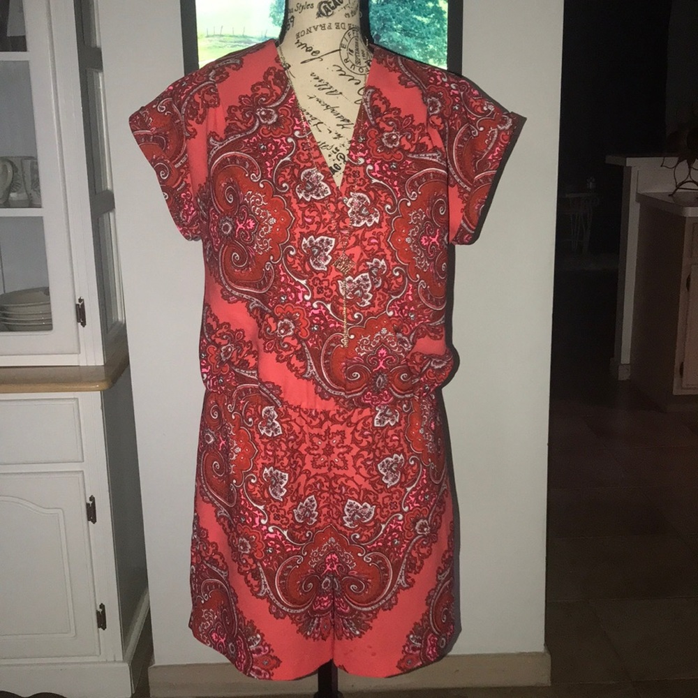 BANANA REPUBLIC ROMPER